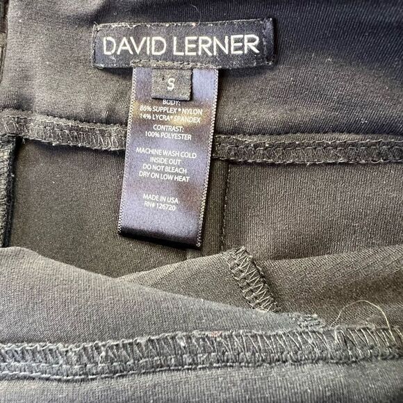 David Lerner Skirt Womens Size S Reptile Stretch Back Zip Pleated Grunge Black - Picture 5 of 7